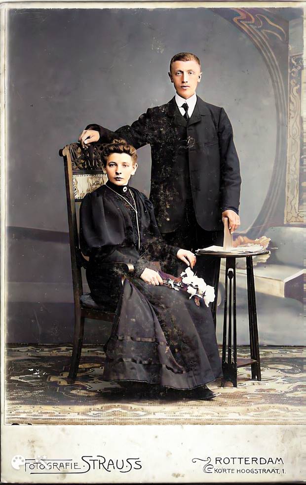 Afbeelding met kleding, persoon, person, Menselijk gezicht
Automatisch gegenereerde beschrijving